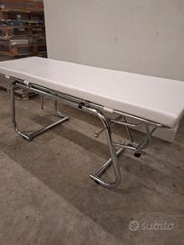 Lettino per estetica e massaggi.