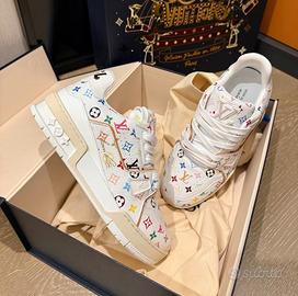 Scarpe da tavola in pelle con punta tonda da donna