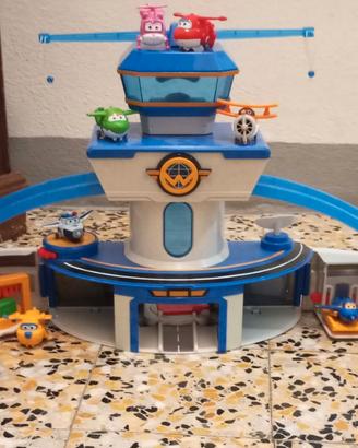 Pista aeroplanini Super Winx e salvadanaio Paw Pa