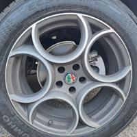 Cerchi Stelvio 19 originali 235/55 19 101Y