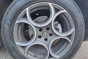 Cerchi Stelvio 19 originali 235/55 19 101Y