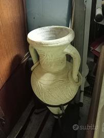 Vaso con porta vasi in ferro alto 70 cm