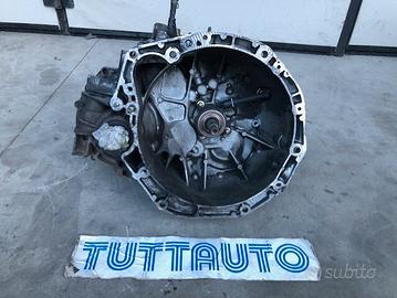 Cambio Renault Megane 2005 1870cc F9Q B8 kw88