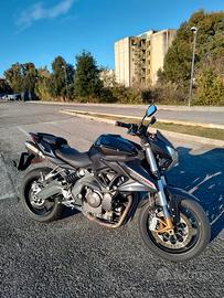 Benelli BN 600 - 2015 - incidentata
