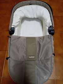 Trio  carrozzina ovetto passeggino Peg Perego