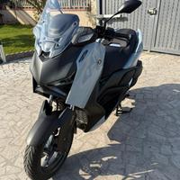 Xmax 300 tech max plus