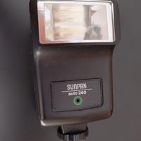 Flash Sunpak Auto 240