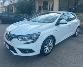 Renault Megane Mégane TCe 130 CV Energy Intens