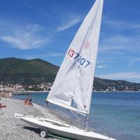 Barca a vela LASER STANDARD