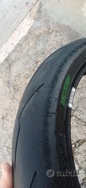 gomma anteriore  120/70/17  Pirelli  superc v2 sc2