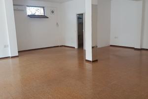 Locale commerciale, uffici, studi medici