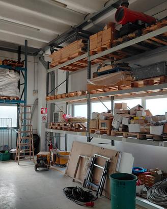 Lotto scaffalature industriali portapallet h 4 m
