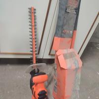 BLACK AND DECKER  TAGLIASIEPI