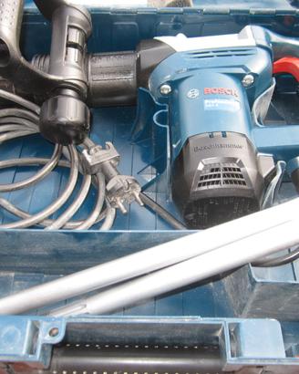 DEMOLITORE-MARTELLO BOSCH GSH 5 ATTACC-SDS MAX 7KG