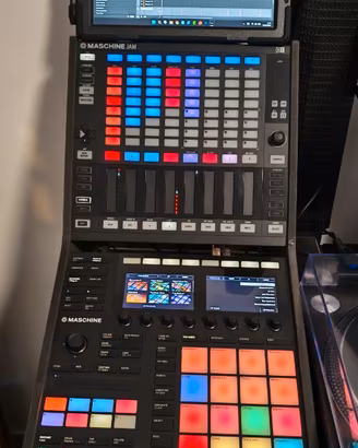 Native Instruments Maschine MK3 e  Jam  + surface