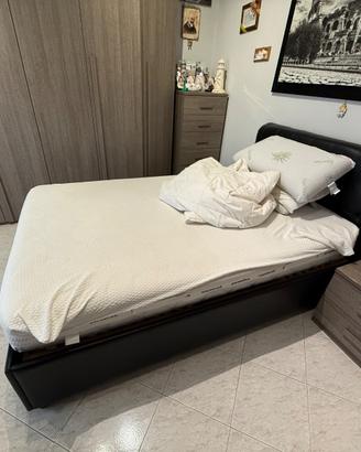 Letto una piazza e mezzo con rete elettrica