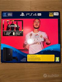 PlayStation 4 Pro 1Tb + Fifa 20