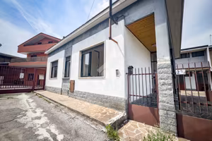 VILLA SINGOLA A LISSONE