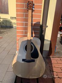 Chitarra Elettroacustica