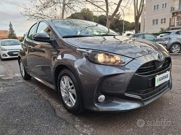 Toyota Yaris 1.5 Hybrid 5 porte Business