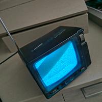 TV portatile vintage 1990 1995 TVn400 Roadstar