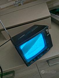 TV portatile vintage 1990 1995 TVn400 Roadstar