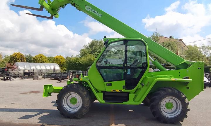 Sollevatore Telescopico MERLO 38.14