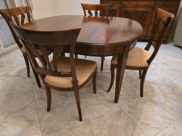 Tavolo con 4 sedie marca L'Origine