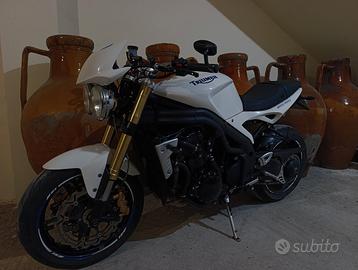 Triumph Speed Triple 1050 - 2005