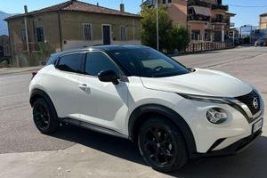 Nissan Juke 1.0 DIG-T 114 CV N-Connecta Bi-Color