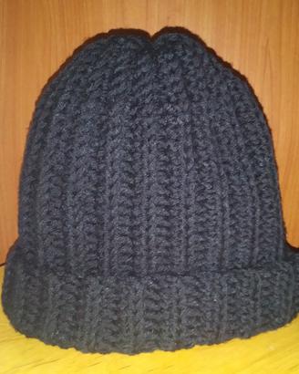 Cappello fatto a mano 