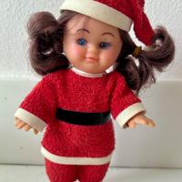Bambola natalizia vintage con outfit rosso