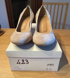 Décolleté beige con tacco comodo – Numero 39