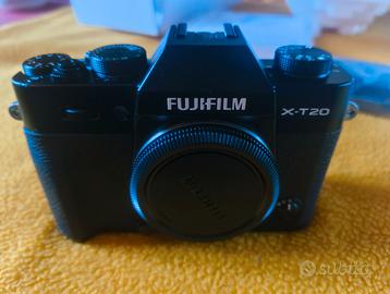 Fotocamera solo corpo fujifilm x-t20