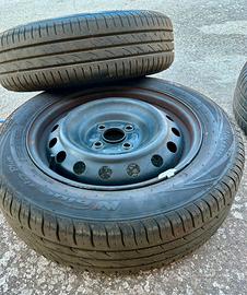 Kit 4 Cerchi in Ferro 15” ET45 + 2 gomme 175/65/15