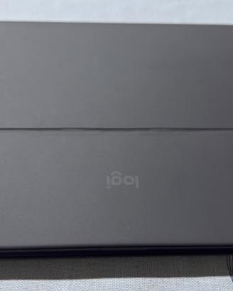 apple ipad air 13” M3 con custodia  logitech