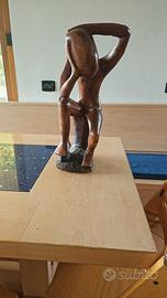 Statua in legno “Uomo che pensa”