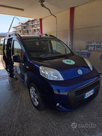 Fiat Qubo con dispositivo elettrico per disabili