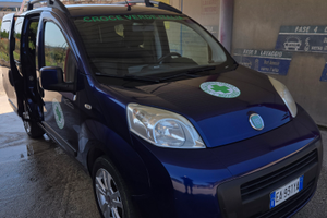 Fiat Qubo con dispositivo elettrico per disabili