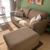 Divano letto + pouf poltronesofà