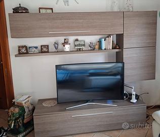 Mobile da soggiorno  porta TV