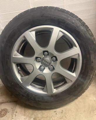 Cerchi con gomme invernali al 70% audi