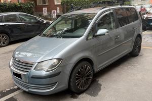 VW Touran 1.6 bifuel GPL