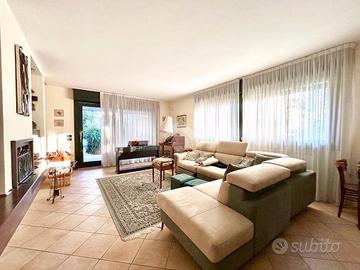 VILLA SINGOLA A ALBIGNASEGO