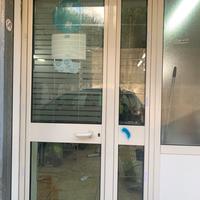 Veranda e porta in alluminio