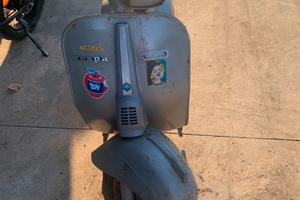 Vespa 50 special