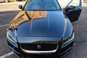 JAGUAR XE 20 D 180 