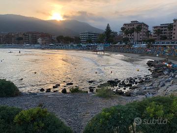 Andora centralissimo alloggio a 350 metri dal mare