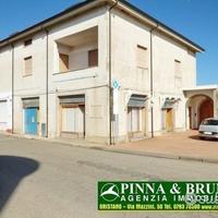 ABBASANTA - Fronte stazione FS - Locale Comm