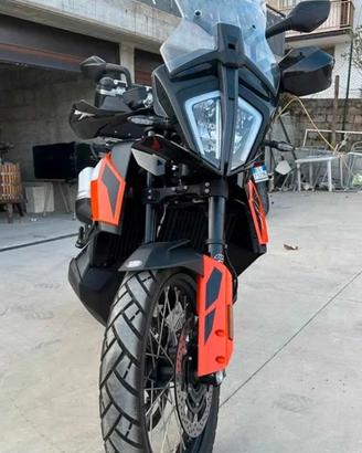 KTM 790 ADVENTURE S 